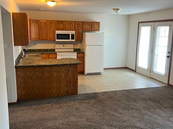 100 Aldergate St APT 57