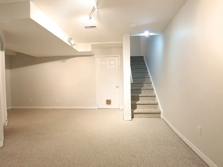 4427 Wildmint Sq — Photo 22