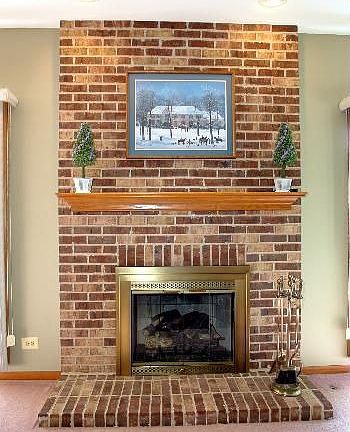 5th image of 57 Saint Clair Ln