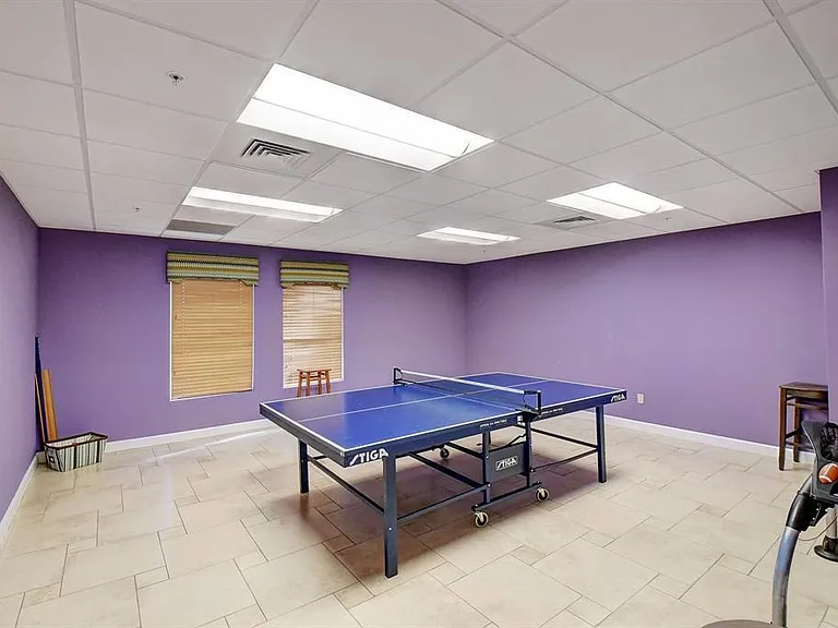 300 NE 26th Ave #113 — Photo 14