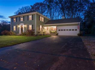 28 Rolling Acres Dr, Cumberland, RI 02864