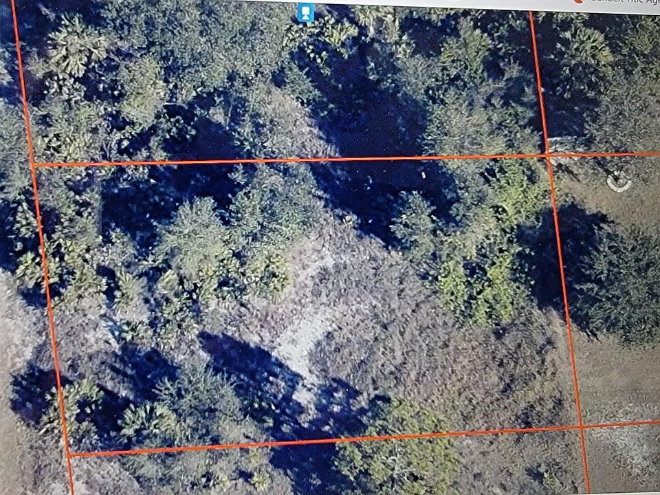 2nd image of 733 Worth Avenue S
