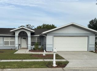 1915 Cheney Ct, Lutz, FL 33549