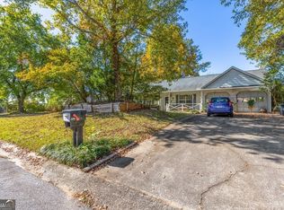 5935 N Homestead Cir, Rex, GA 30273