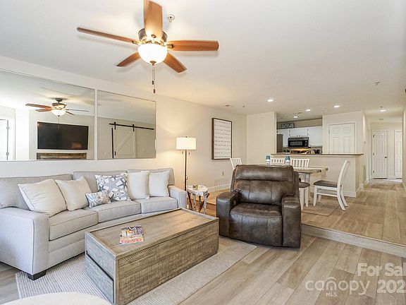4th image of 104 Pier 33 Dr Unit 308