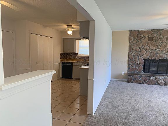 3rd image of 1016 W Sirroco Pl
