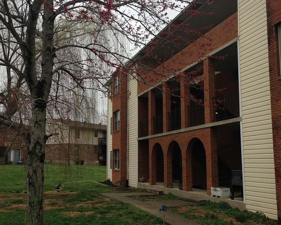 1st image of 424 Harrodsburg Ln APT H