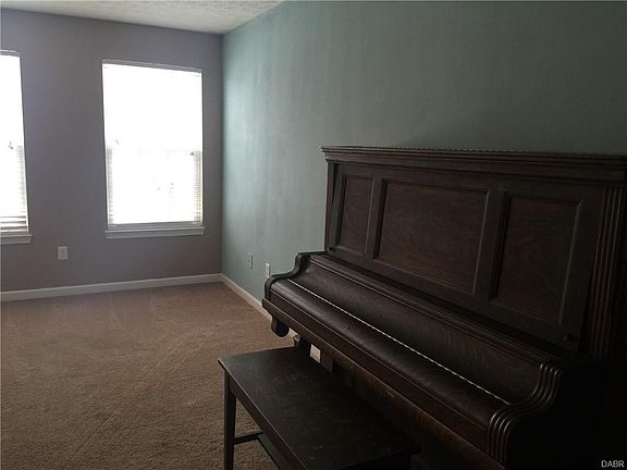 Large Great Room with lots of Natural light.