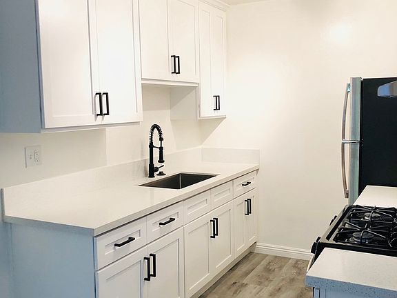 2nd image of 12460 Lakewood Blvd #9
