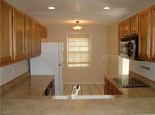 2nd image of 409 Georgetown Dr
