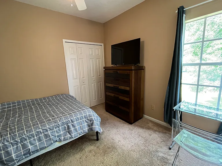 10000 Gate Pkwy N #622 — Photo 18