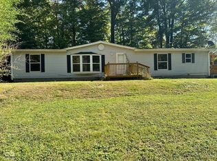 9850 W Reeves Rd, Spencer, IN 47460