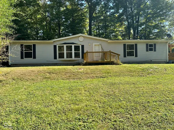 9850 W Reeves Rd, Spencer, IN 47460