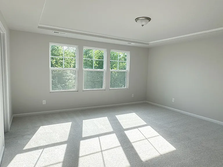 125 Red Robin Rd — Photo 11
