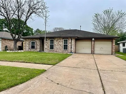 710 Voyager Dr Photo 1