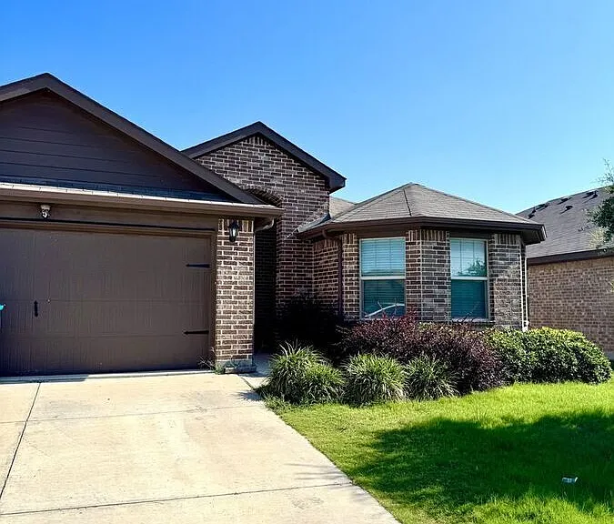 10008 Clemmons Rd — Photo 1