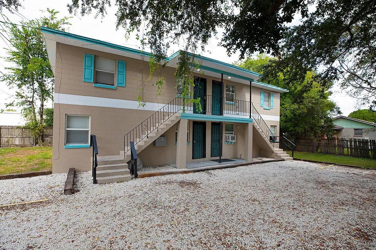 Building Photo - 1361 Bridier St #2