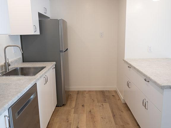All new appliances. Plenty of storage