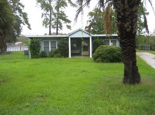 1637 Waters Edge Dr, Summerton, SC 29148