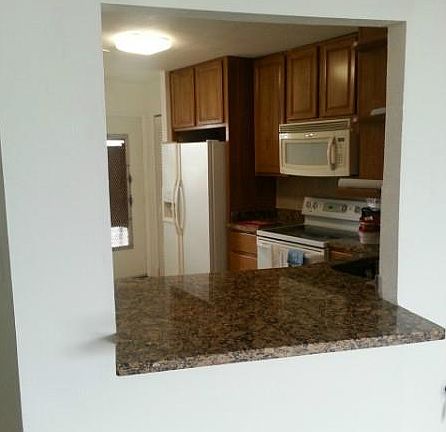 3rd image of 1660 NE 191st St APT 312-1