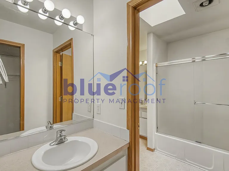 520-522 SW 150th Ave #522 — Photo 13