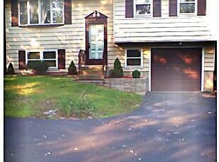 1154 Brian Ln, Effort, PA 18330