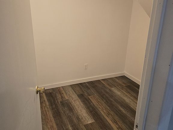 2nd image of 15060 Dewey Rd #1
