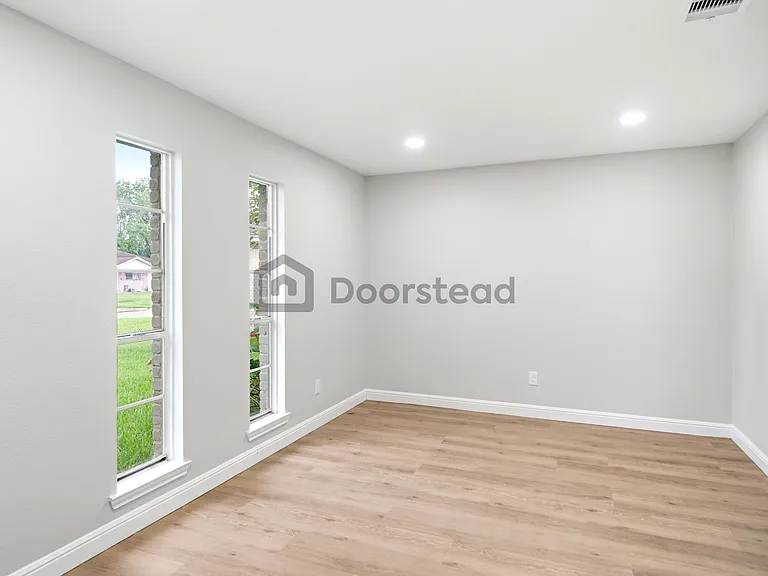 9002 San Jose Ave — Photo 6