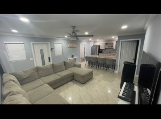 10505 Majestic Cir, Naples, FL 34114