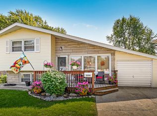 2208 Saint Francis Ave, Joliet, IL 60436