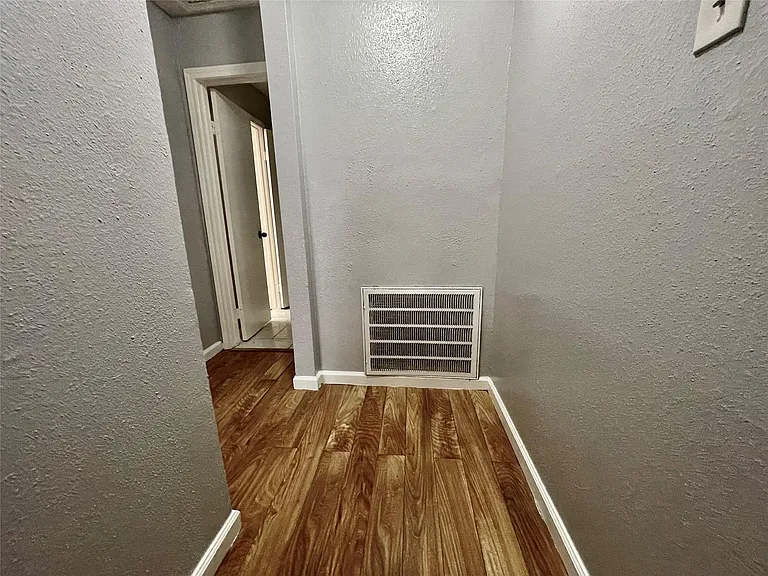 2019 Place Rebecca Ln #G4 — Photo 12