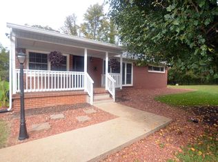 124 Woodlin Ln, Stuart, VA 24171