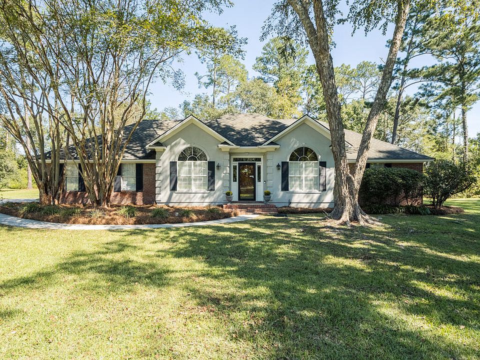 1st image of 4815 Springbrook Dr