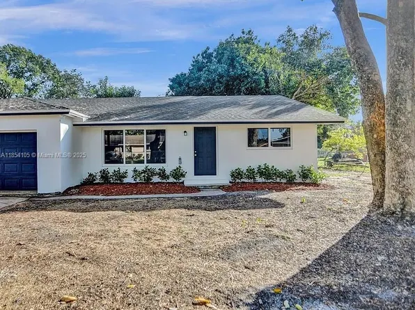 4040 SW 54th Ave, Davie, FL 33314