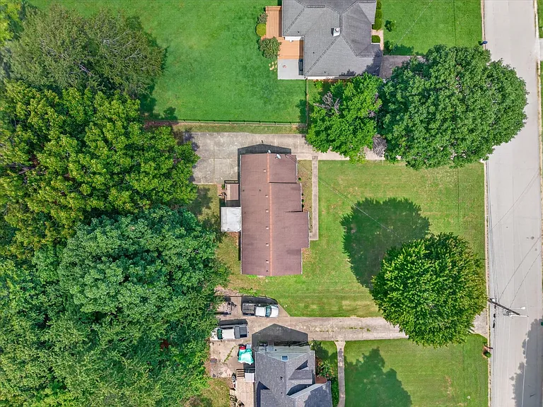 1785 Broadripple Dr — Photo 34