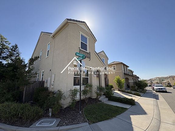 4th image of 1622 Viburnum Ln