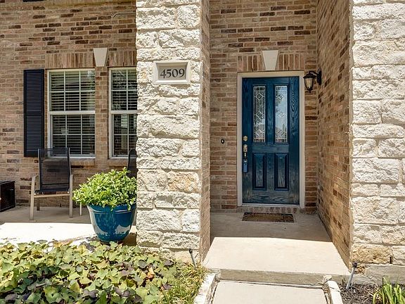 4th image of 4509 Pangolin Dr
