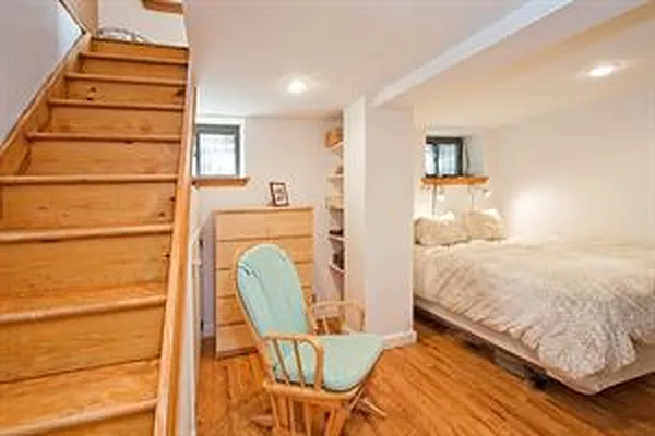 Sold by Douglas Elliman | media 15