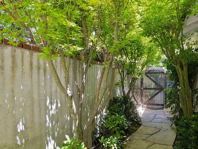 970 Palo Alto Ave — Photo 88