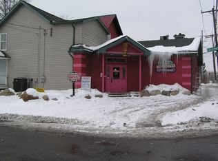 17 Columbus St, Auburn, NY 13021