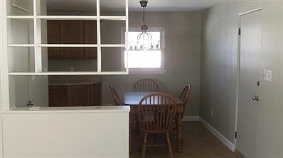 4th image of 557 Stockton Heights Dr