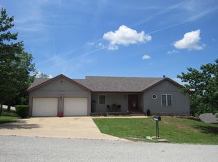 135 Primrose St, Ridgedale, MO 65739