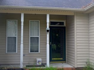 166 Dockside Dr, Jacksonville, NC 28546