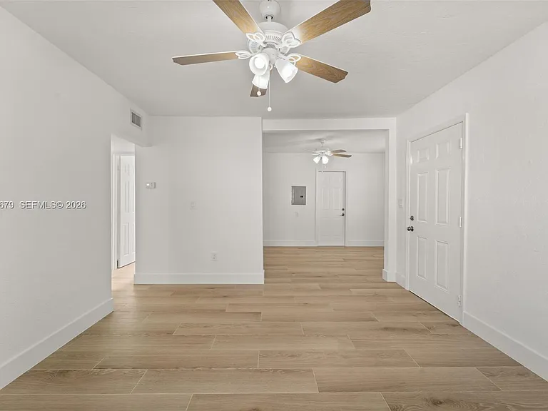 255 Beacom Blvd #DOWNSTAIRS — Photo 6
