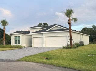 17426 Saddleback Loop, North Fort Myers, FL 33917