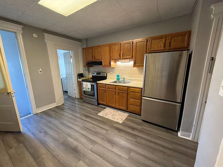 1807 Lincoln Ave #1 — Photo 3