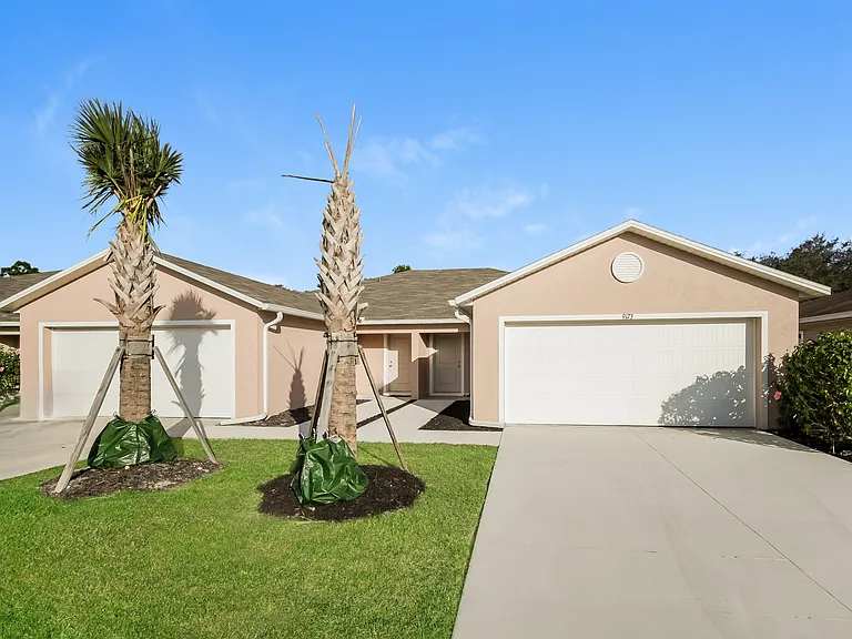 9173 Aegean Cir — Photo 1