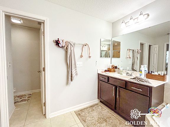 4th image of 8258 NW 54th St