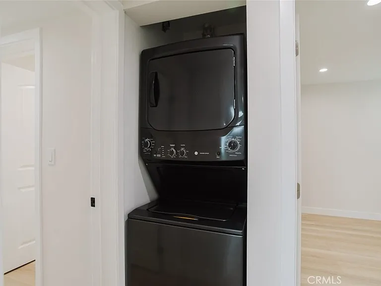 8915 Wakefield Ave — Photo 19