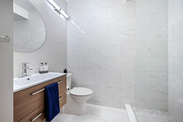 Rented by Compass | media 11